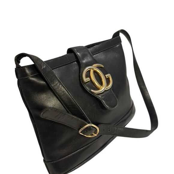 Gucci Black and Gold Leather Shoulder Bag with Iconic Logo - Picture 7 of 12